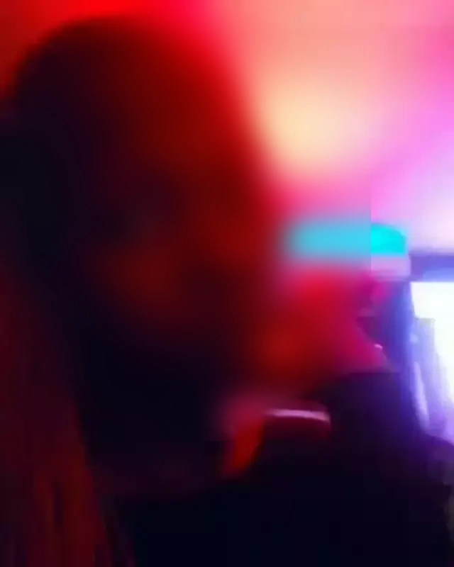 Hélène - Image 7